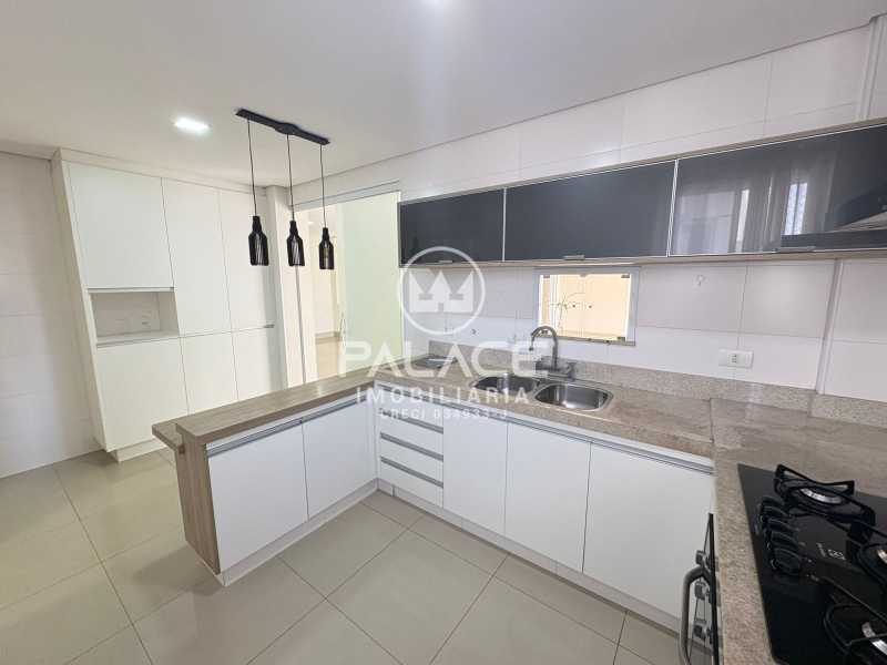 Apartamento para alugar com 3 quartos, 131m² - Foto 6