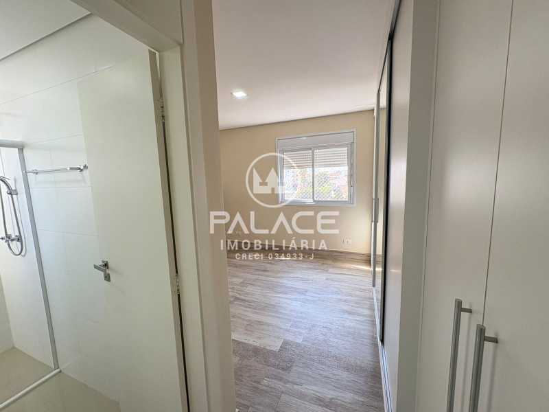 Apartamento para alugar com 3 quartos, 131m² - Foto 8