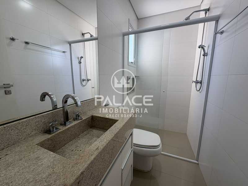 Apartamento para alugar com 3 quartos, 131m² - Foto 14