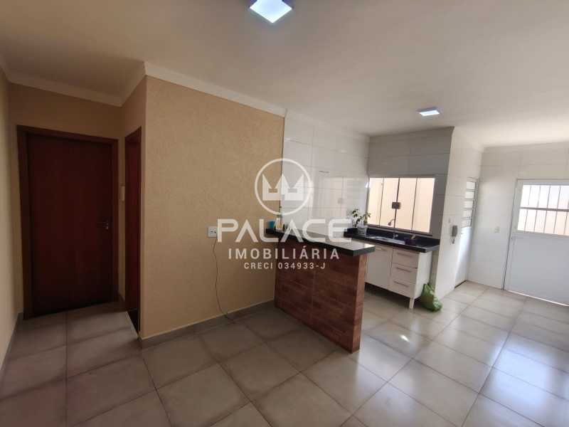 Casa para alugar com 1 quarto, 50m² - Foto 1