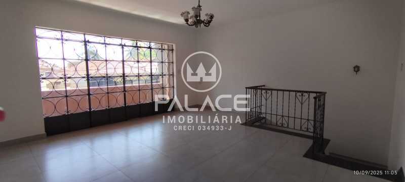 Casa para alugar com 4 quartos, 185m² - Foto 2