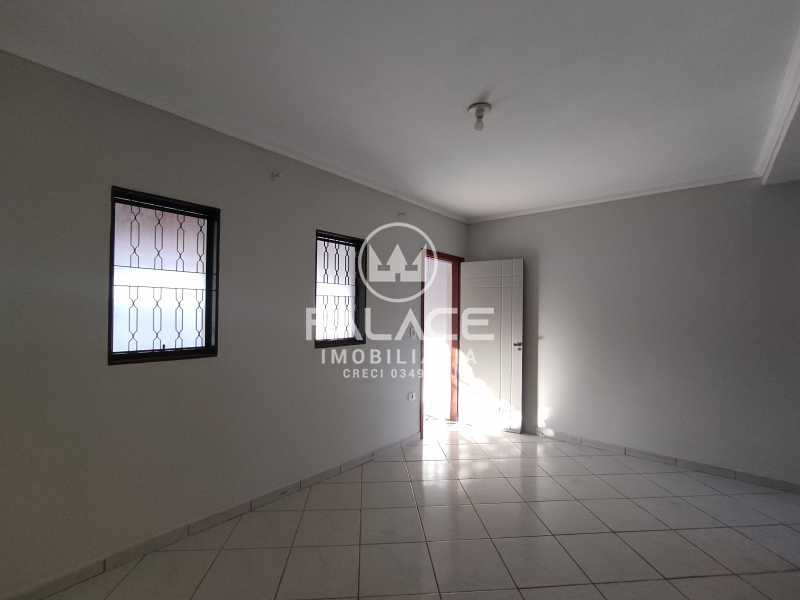 Casa à venda com 2 quartos, 85m² - Foto 7