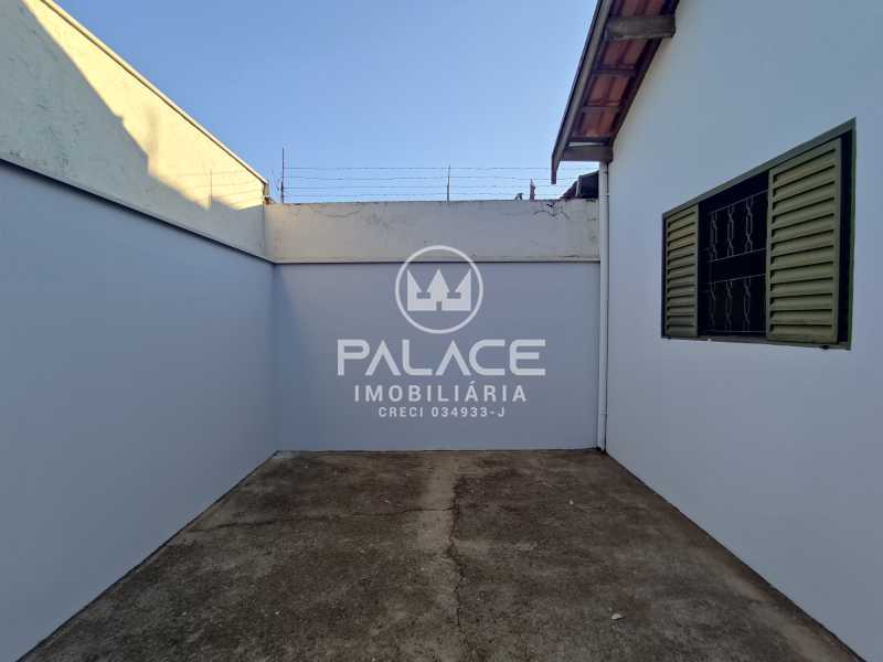 Casa à venda com 2 quartos, 85m² - Foto 17