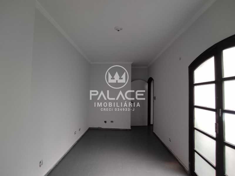 Casa para alugar com 4 quartos, 211m² - Foto 16