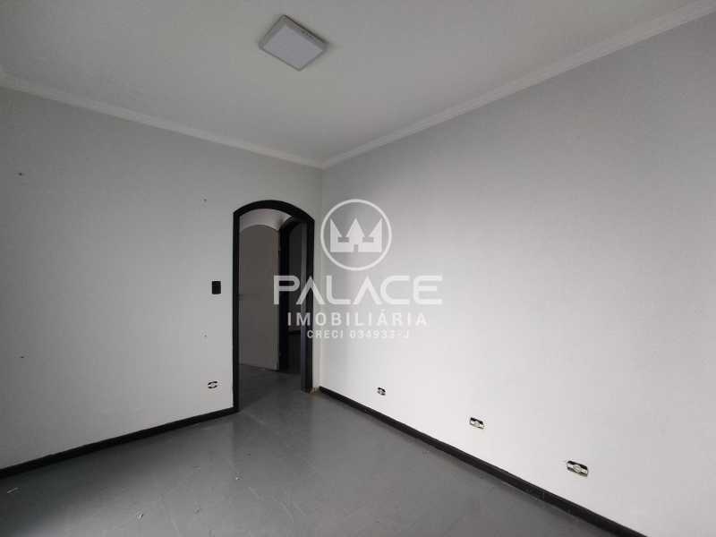 Casa para alugar com 4 quartos, 211m² - Foto 18