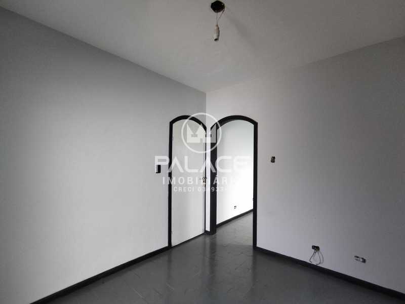 Casa para alugar com 4 quartos, 211m² - Foto 23