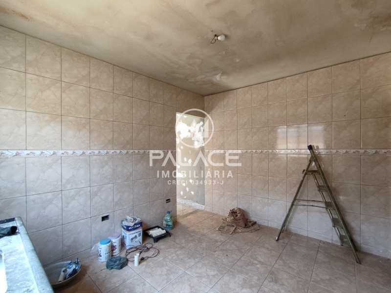 Casa para alugar com 2 quartos, 60m² - Foto 11