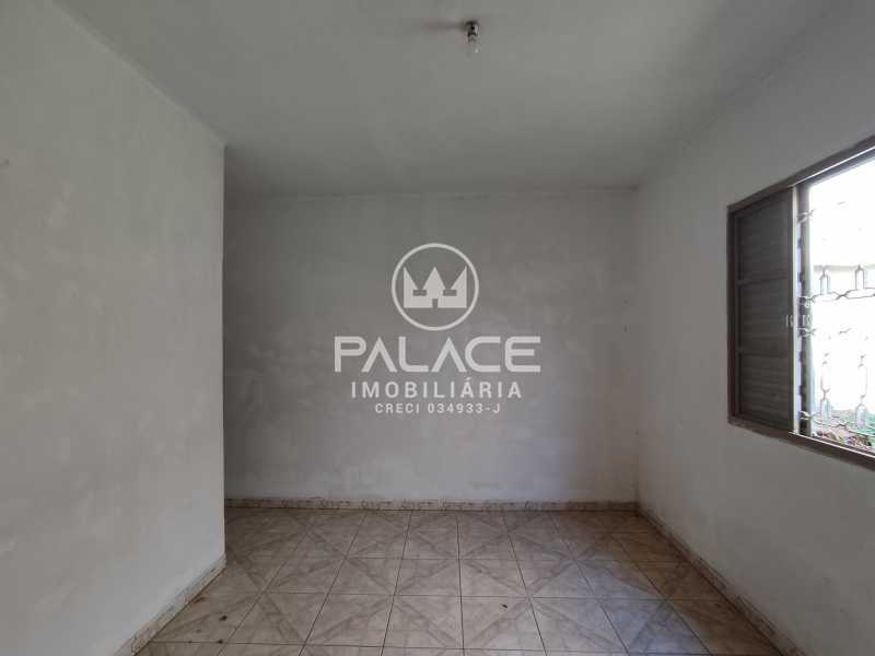 Casa para alugar com 2 quartos, 60m² - Foto 20