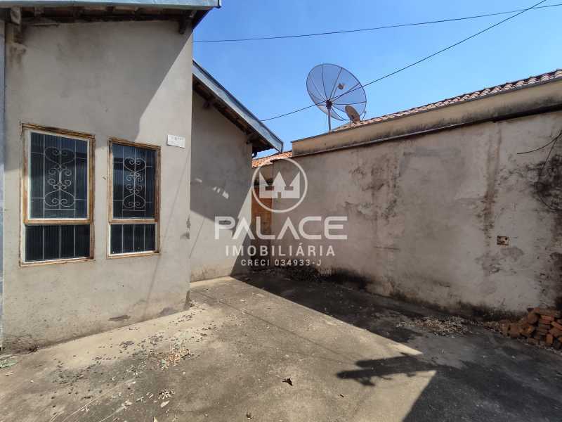 Casa para alugar com 2 quartos, 60m² - Foto 2