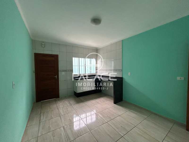 Casa para alugar com 2 quartos, 79m² - Foto 11