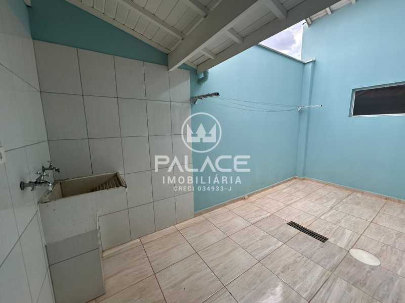 Casa para alugar com 2 quartos, 79m² - Foto 17