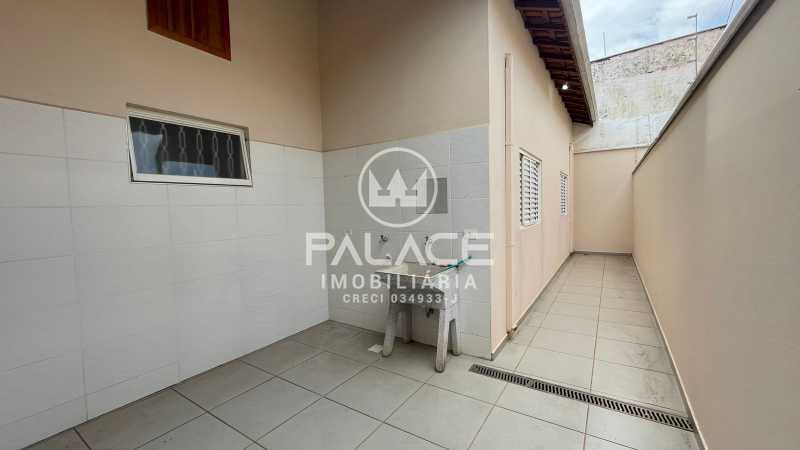 Casa para alugar com 2 quartos, 104m² - Foto 16