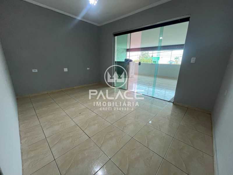 Casa para alugar com 2 quartos, 110m² - Foto 5