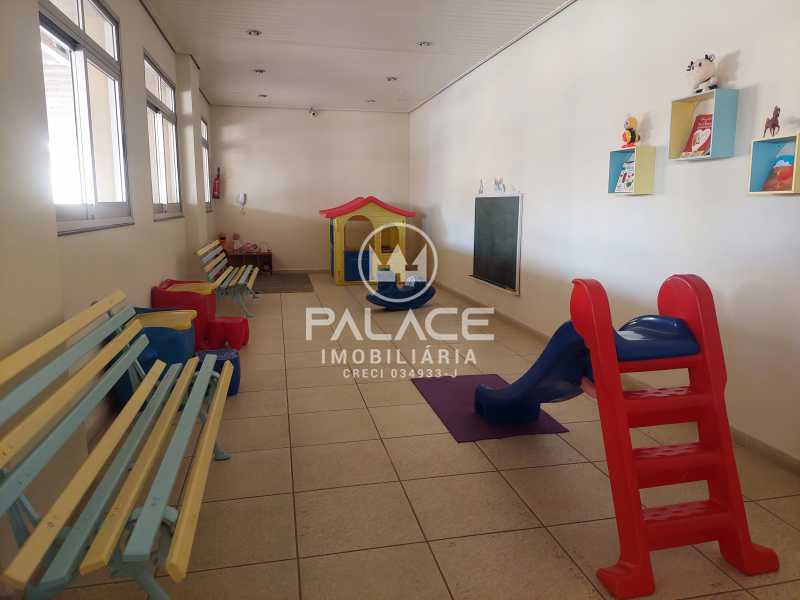 Apartamento para alugar com 3 quartos, 130m² - Foto 27