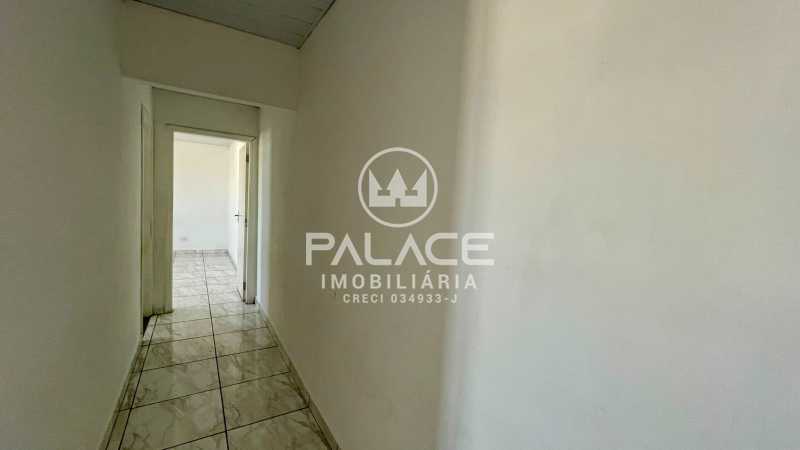 Casa para alugar com 2 quartos, 85m² - Foto 13