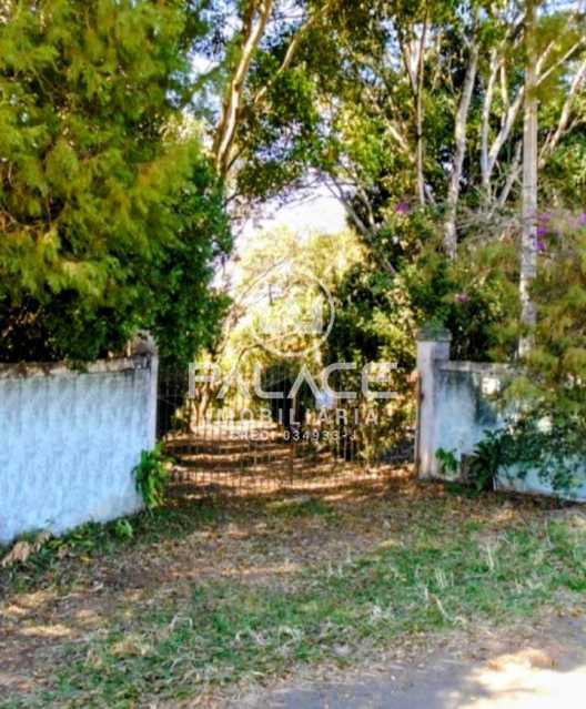 Chácara para alugar com 1 quarto, 55m² - Foto 1