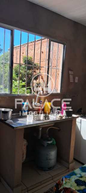 Chácara à venda com 3 quartos, 250m² - Foto 21