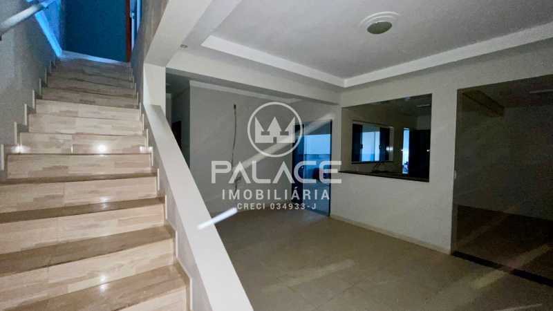 Casa para alugar com 3 quartos, 350m² - Foto 12