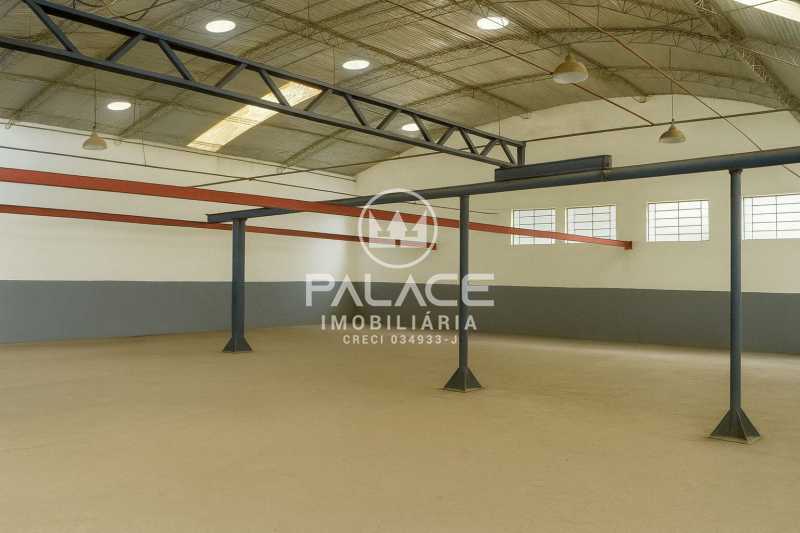 Loja-Salão, 1047 m² - Foto 2