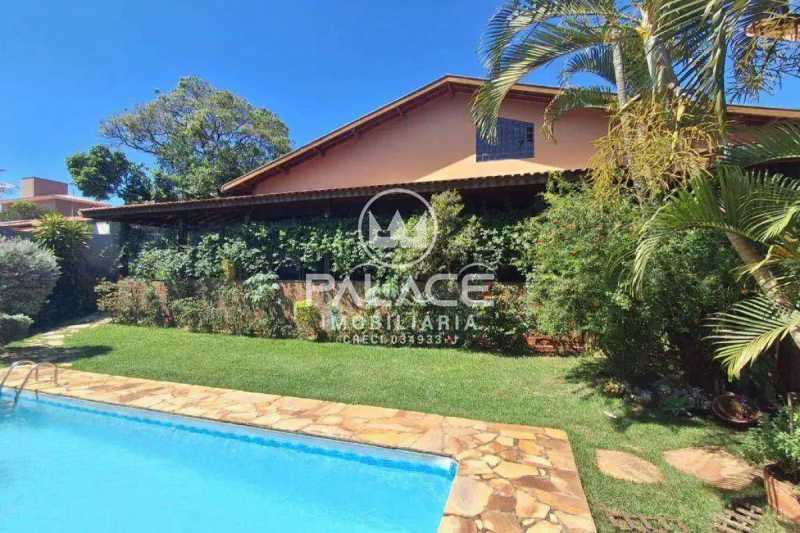 Casa, 3 quartos, 300 m² - Foto 1