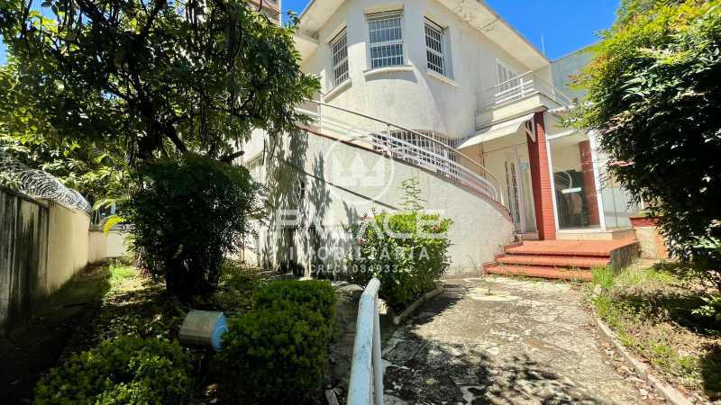 Casa Comercial, 376 m² - Foto 1