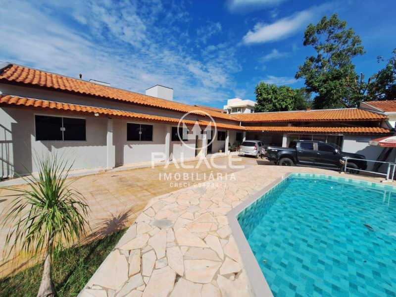 Casa, 3 quartos, 180 m² - Foto 1