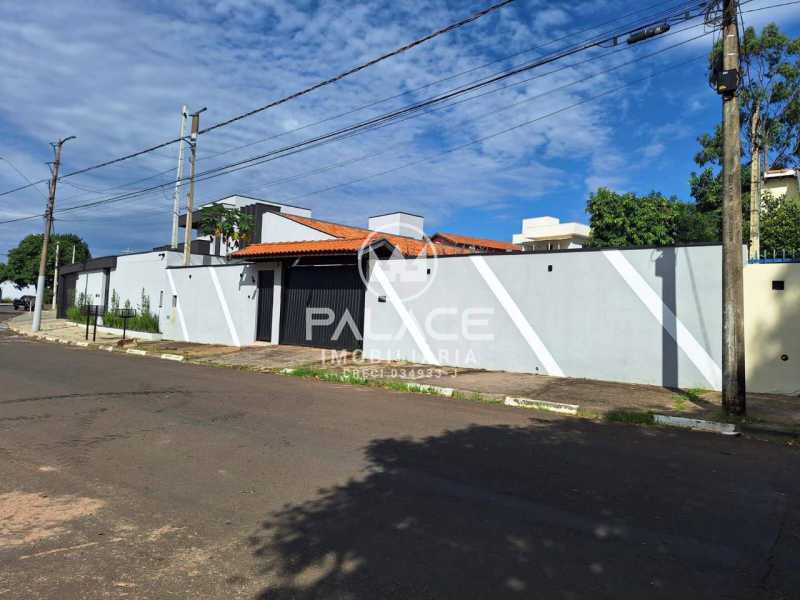 Casa, 3 quartos, 180 m² - Foto 3