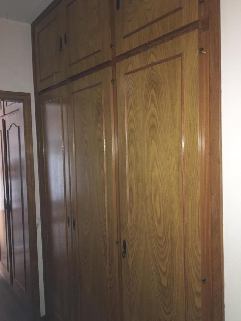 Apartamento para alugar com 4 quartos, 300m² - Foto 22