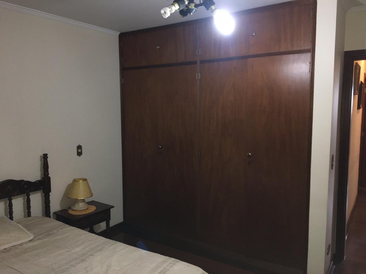 Apartamento à venda com 3 quartos, 240m² - Foto 16