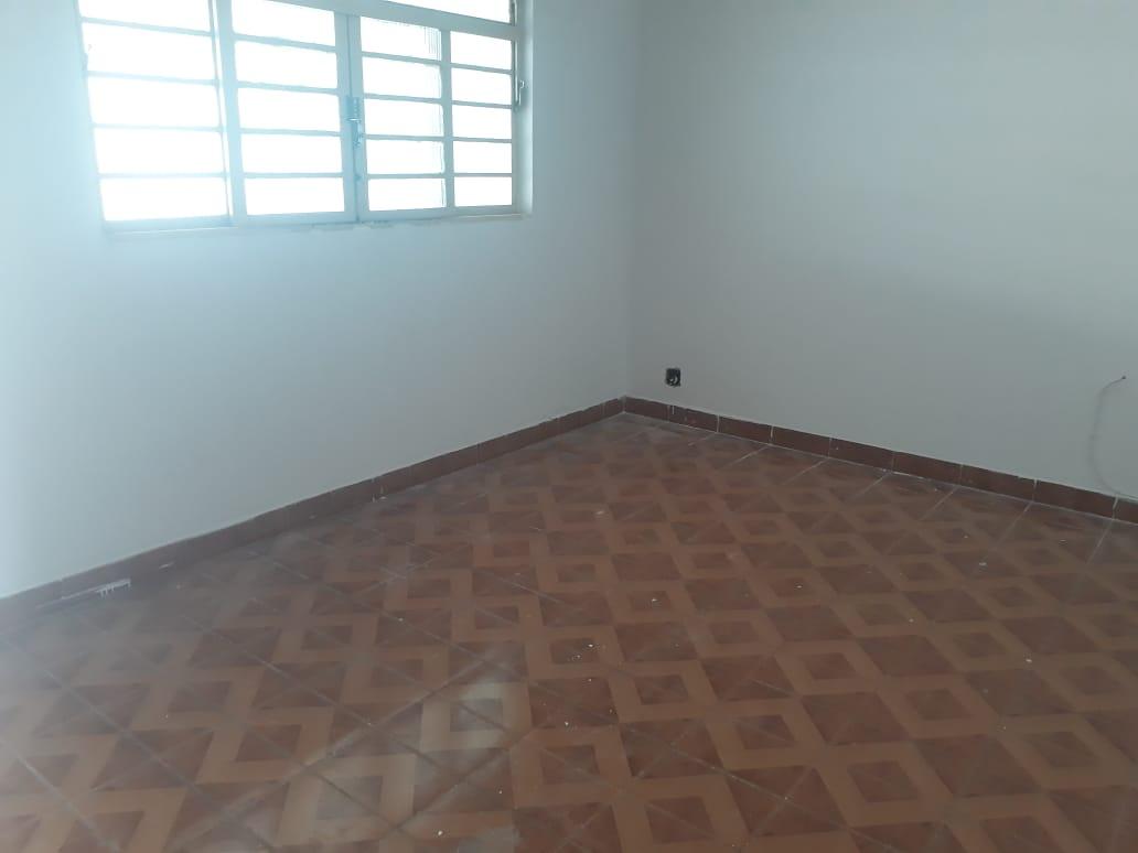 Casa para alugar com 2 quartos, 87m² - Foto 3