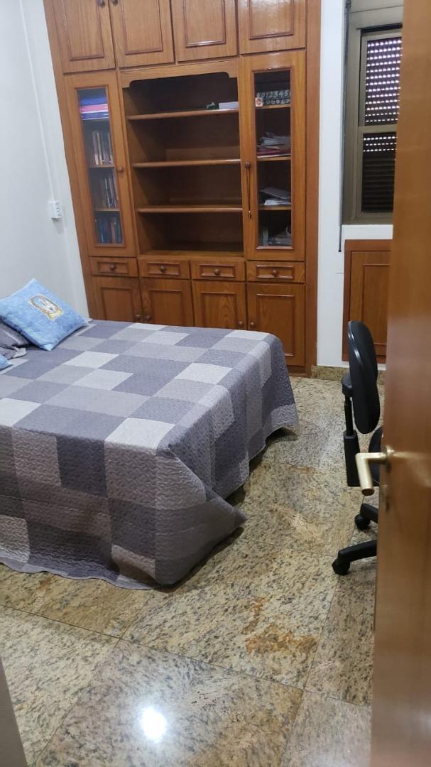 Apartamento à venda com 4 quartos, 240m² - Foto 5