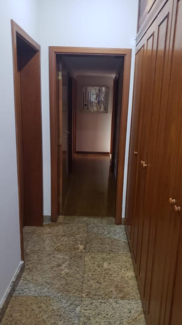 Apartamento à venda com 4 quartos, 240m² - Foto 6