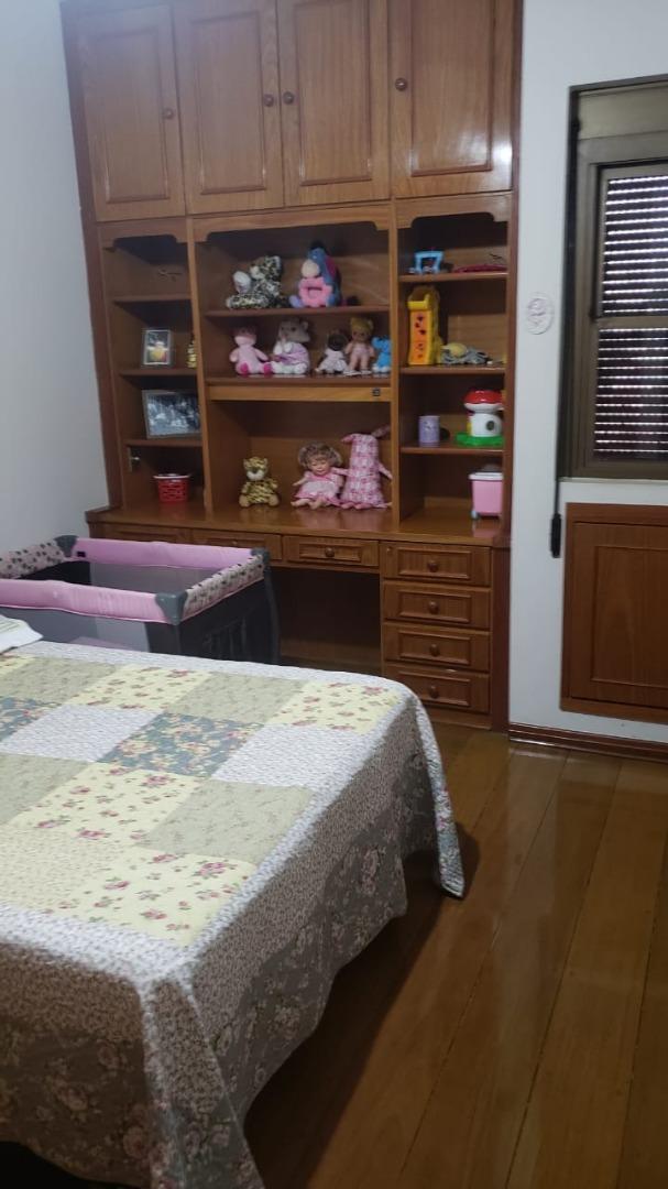 Apartamento à venda com 4 quartos, 240m² - Foto 8