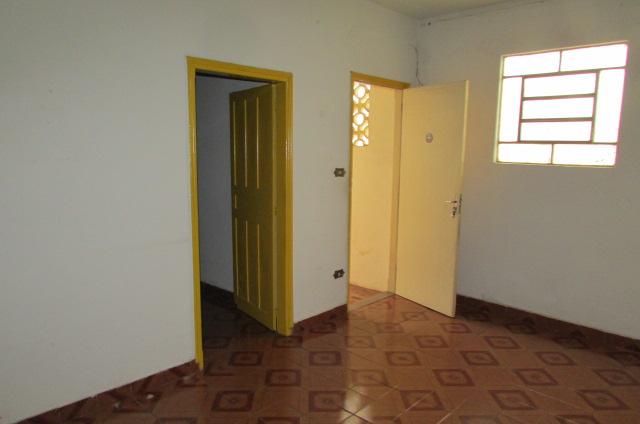 Casa à venda com 2 quartos, 97m² - Foto 4