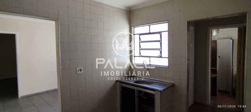 Casa para alugar com 1 quarto, 39m² - Foto 17