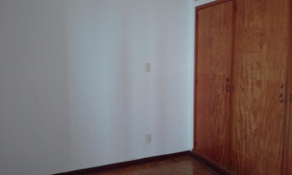 Apartamento à venda com 2 quartos, 110m² - Foto 6