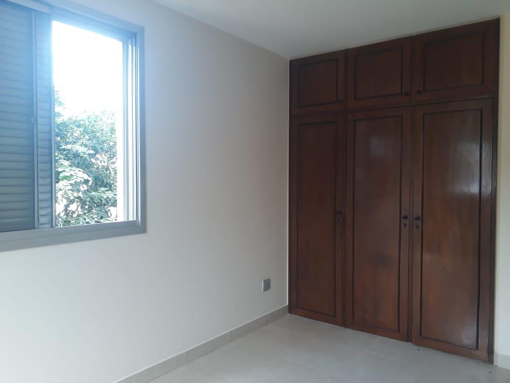 Apartamento à venda com 3 quartos, 153m² - Foto 3