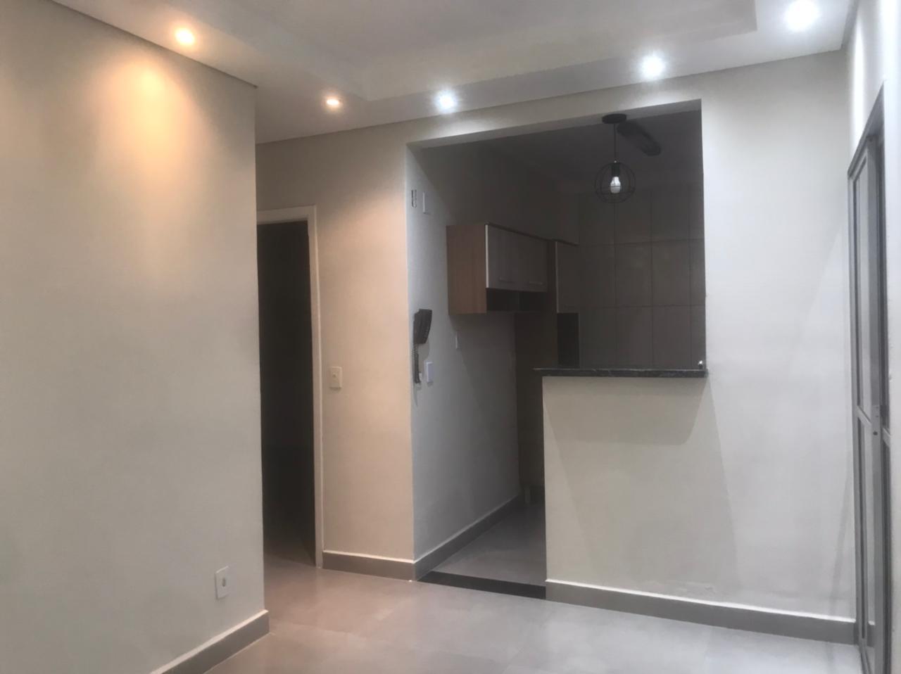 Apartamento à venda com 2 quartos, 55m² - Foto 1