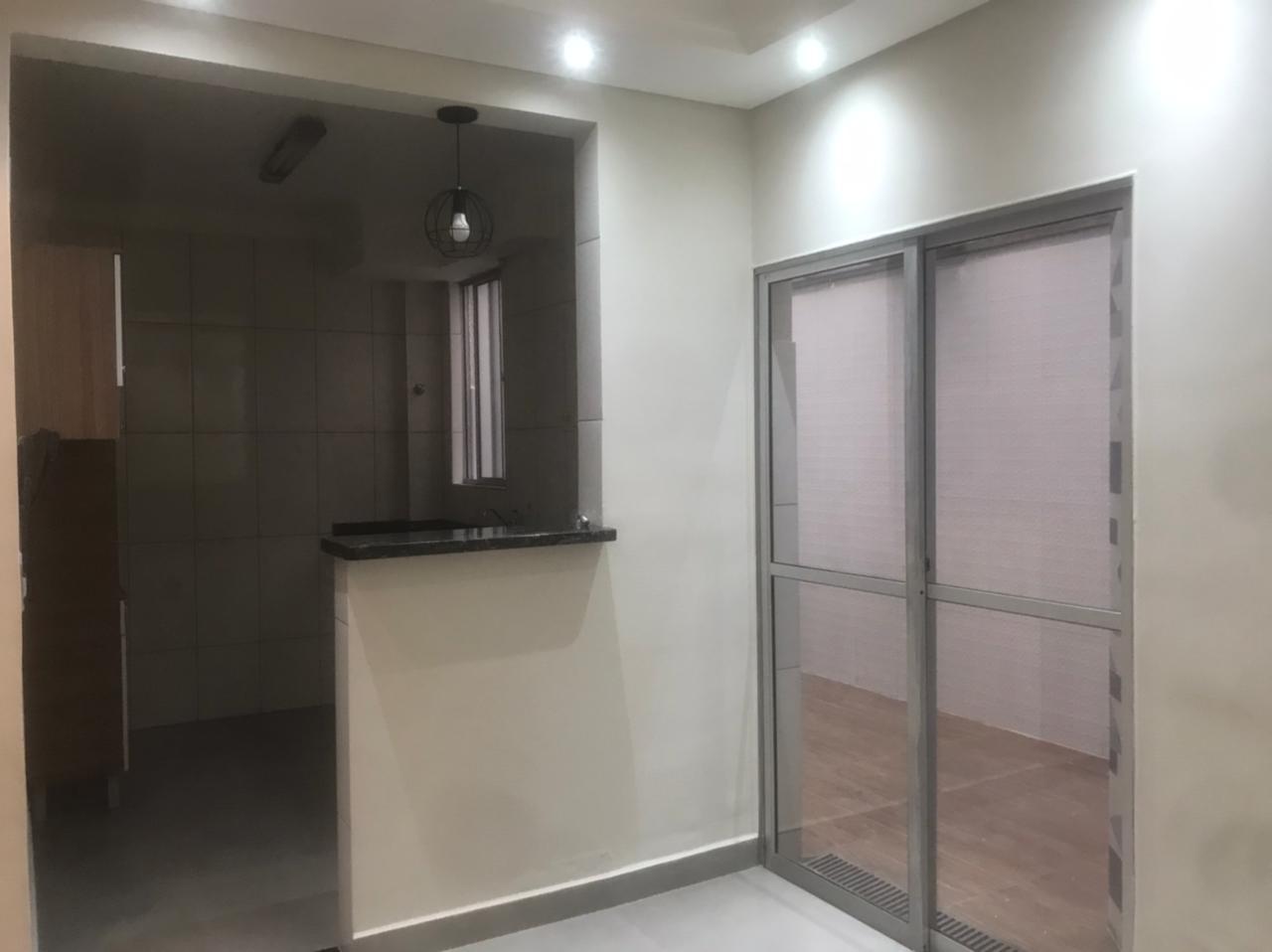 Apartamento à venda com 2 quartos, 55m² - Foto 4