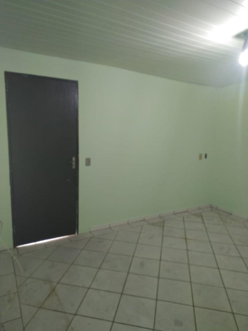 Casa à venda com 3 quartos, 80m² - Foto 8