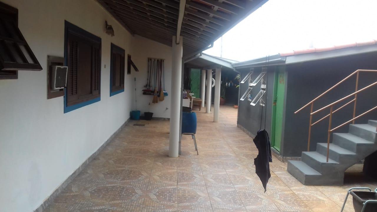 Casa à venda com 2 quartos, 141m² - Foto 18