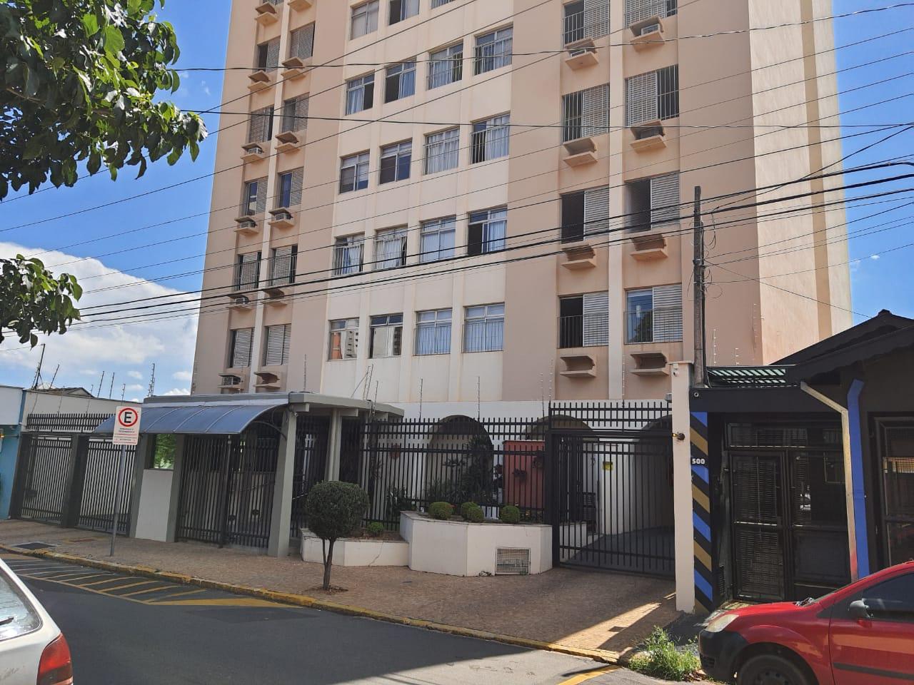 Apartamento à venda com 3 quartos, 100m² - Foto 1