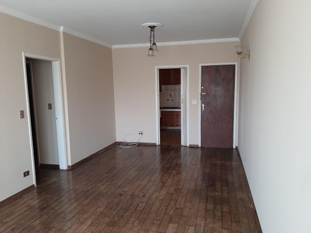 Apartamento à venda com 3 quartos, 100m² - Foto 3