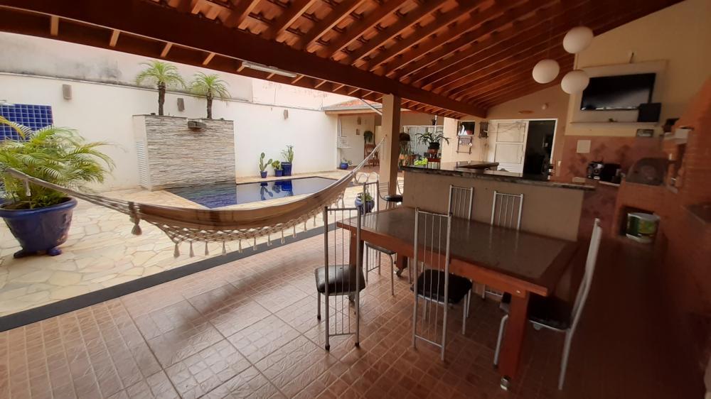 Casa de Condomínio à venda com 4 quartos, 310m² - Foto 4