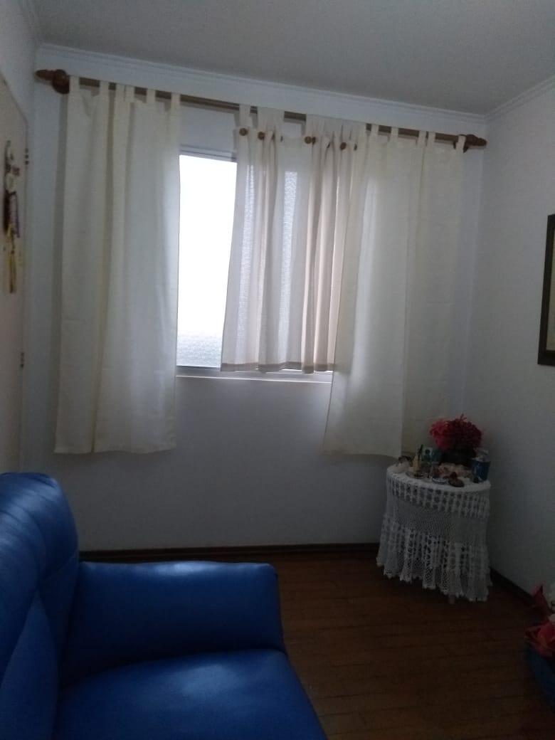 Apartamento à venda com 2 quartos, 47m² - Foto 2