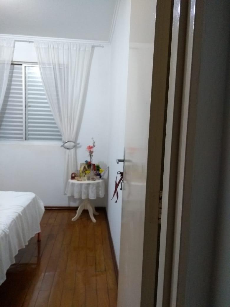 Apartamento à venda com 2 quartos, 47m² - Foto 3