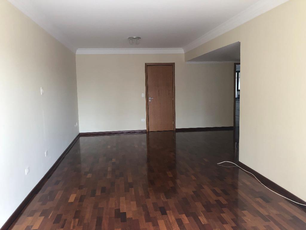 Apartamento à venda com 3 quartos, 136m² - Foto 25