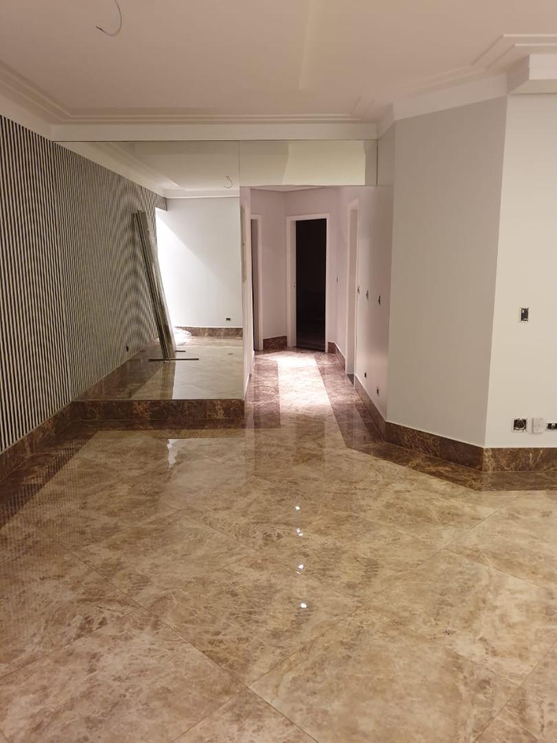 Apartamento à venda com 3 quartos, 157m² - Foto 1