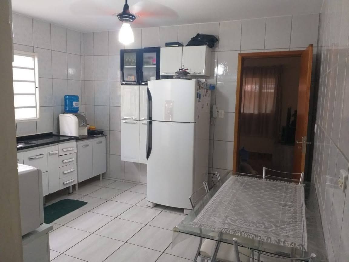 Casa à venda com 3 quartos, 134m² - Foto 6