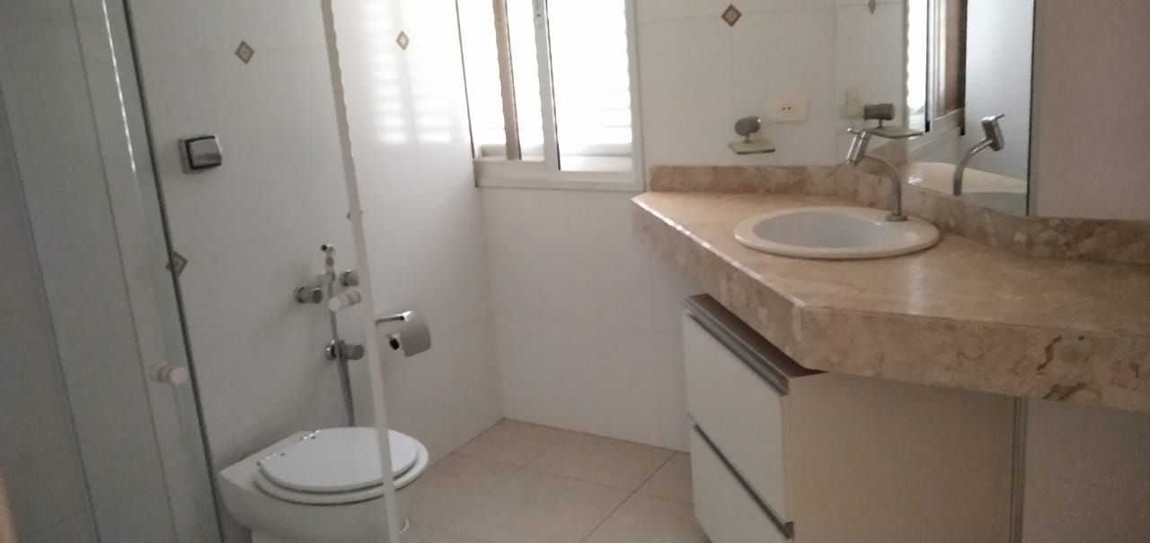 Apartamento à venda com 3 quartos, 146m² - Foto 9